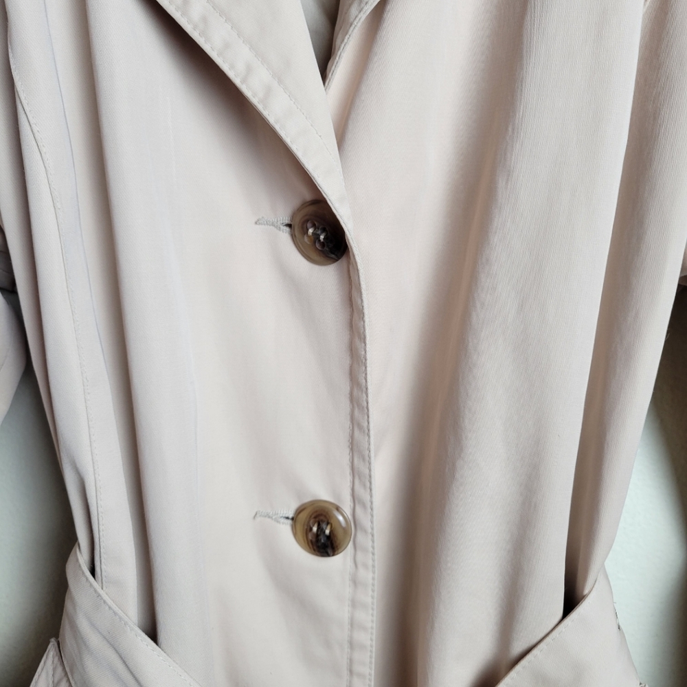 Forecaster of Boston Tan Belted Trenchcoat Size Small - Picture 3 of 13